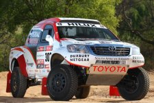 Dakar_Hilux_1.jpg