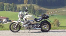 Bmw_cruiser_r1200c_custom_leftside.jpg