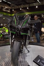 Kawasaki_Ninja_H2R_Front.jpg