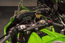 Kawasaki_ZX10_Hubner_Cockpit.jpg