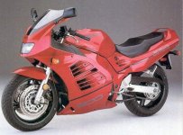 suzuki rf 900.jpg