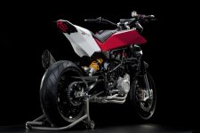 husqvarna-nuda-900-2013-5.jpg