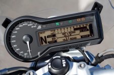 R1200R_clocks2.jpg