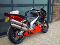 Aprilia RSV 1000 SP    NR. 138 2 hp.jpg