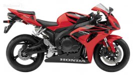 2007-honda-cbr1000rr-2_800x0w.jpg