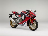 79157_17ym_cbr1000rr_fireblade_sp.jpg