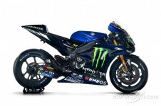 yamaha-motor-racing-yzr-m1-1.jpg