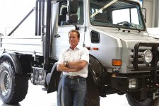 unimog-hollywood-star-arnold-schwarzenegger-01.jpg