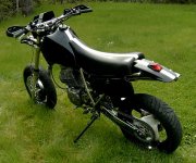 XR-motard-1.jpg