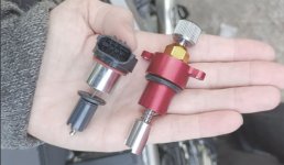 KLX230 Idle Adjustment Screw.jpg