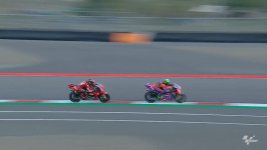 bagnaia.rideheight.pass.01.jpg