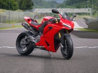 Panigale V2 S-ext_34_front-1730835700597.jpg