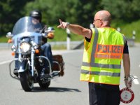 2384988-614033222-zum-saisonauftakt-motorradpolizei-wieder-am-sudelfeld-2bMrn9N72Ze9.jpg