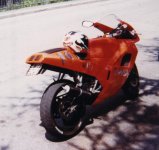 cag-mito125-93-orange.jpg