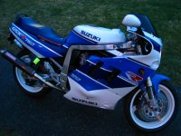 gixxer7500043 sporthoj.jpg