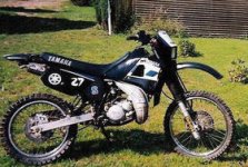 dt125r.jpg