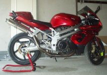 aprilia falco.jpg