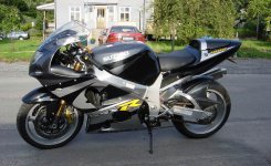 gixxer_vänster-800.jpg