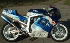 min gixxer 02.jpg