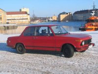 bmw1502.jpg