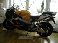 CBR900RR.jpg