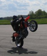 wheelie 12.jpg