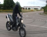 stoppie.jpg