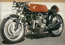 Honda-RC166-250cc-1965.jpg