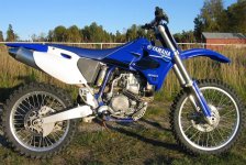 yz426f-02 kopiera.jpg