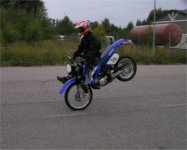 stoppie nofoot v.JPG