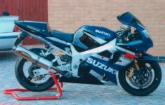 suzuki-gsxr1000-02-bikepics-057365.jpg